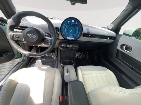 Used 2025 MINI Cooper S FWD image 19