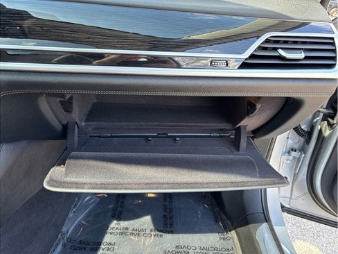 Used 2018 BMW 750i image 52