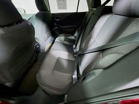 Used 2025 Subaru Outback Premium image 21