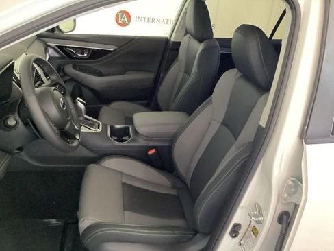 Certified 2025 Subaru Outback Onyx Edition image 12