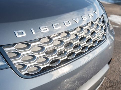 New 2026 Land Rover Discovery S image 15
