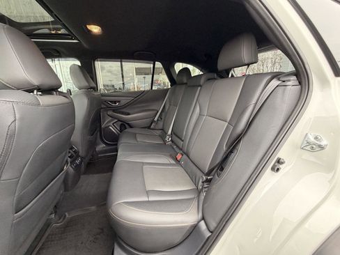 Used 2022 Subaru Outback Wilderness image 33