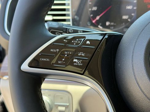 New 2026 Mercedes-Benz GLE 450 4MATIC image 22