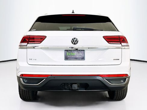 Used 2022 Volkswagen Atlas Cross Sport SE image 7