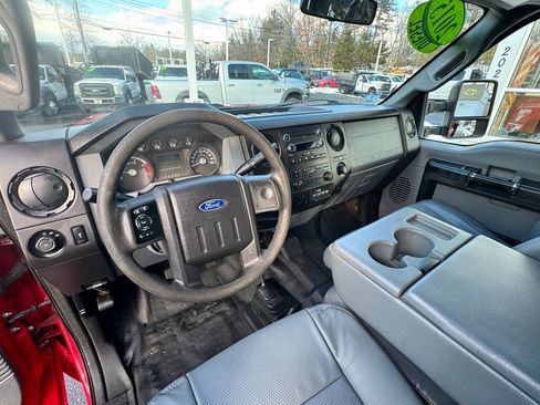 Used 2015 Ford F350 XL w/ Power Equipment Group image 17