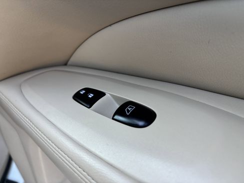 Used 2015 Nissan Pathfinder SL w/ SL Premium Package image 63