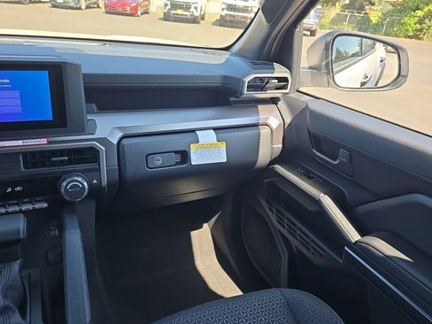New 2026 Toyota 4Runner SR5 RWD image 23