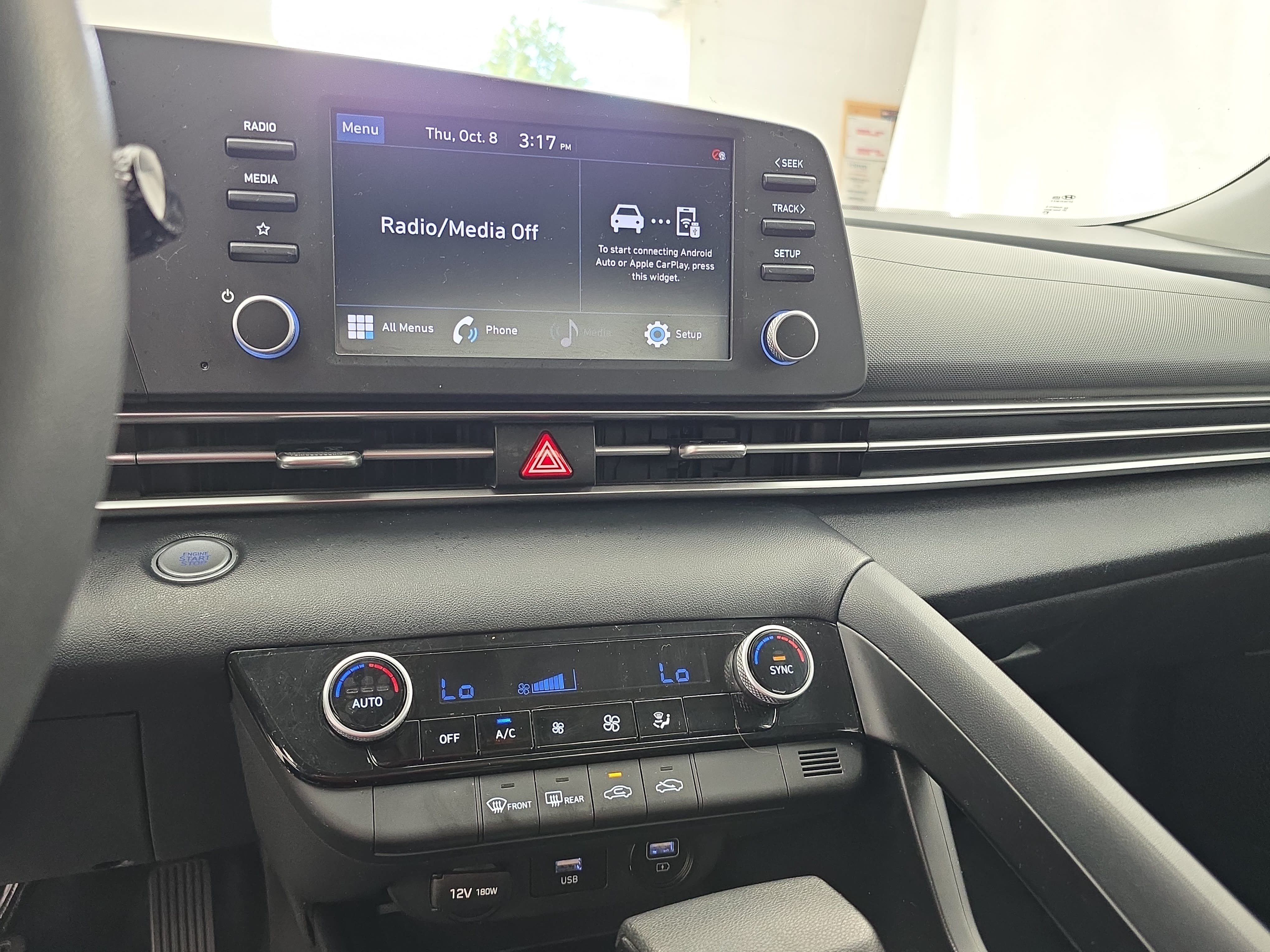 Used 2022 Hyundai Elantra SEL FWD image 19
