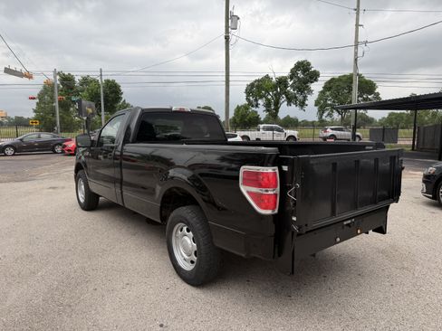 Used 2010 Ford F150 XL RWD image 12