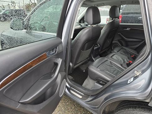 Used 2016 Audi Q5 2.0T Premium Plus w/ Technology Package image 11