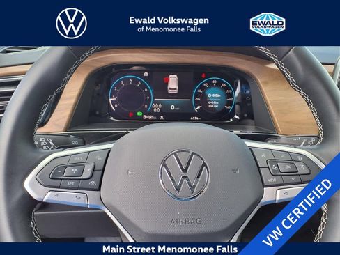 Certified 2026 Volkswagen Atlas SE AWD/4WD image 17