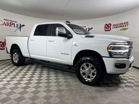 Used 2024 RAM 2500 Laramie AWD/4WD image 1