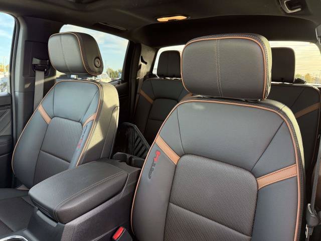 Used 2026 GMC Canyon AT4 w/ Technology Plus Package AWD/4WD image 13