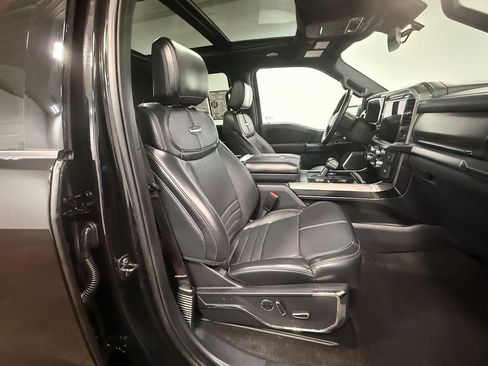 Used 2024 Ford F150 Platinum image 13
