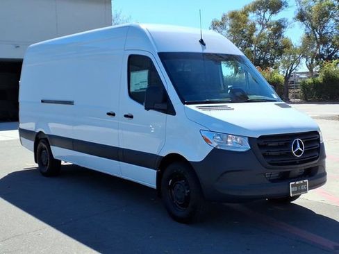 New 2026 Mercedes-Benz Sprinter 2500 image 17