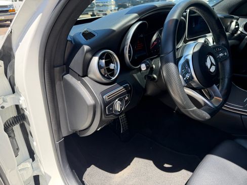 Used 2019 Mercedes-Benz C 300 Sedan image 19