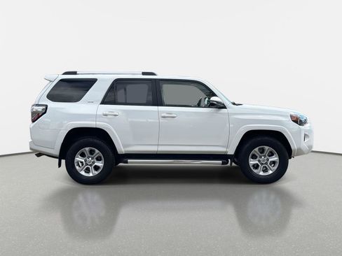 Used 2023 Toyota 4Runner SR5 Premium w/ Moonroof Package image 4