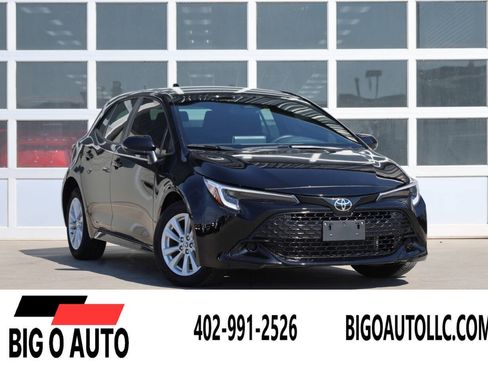 Used 2023 Toyota Corolla SE FWD image 1