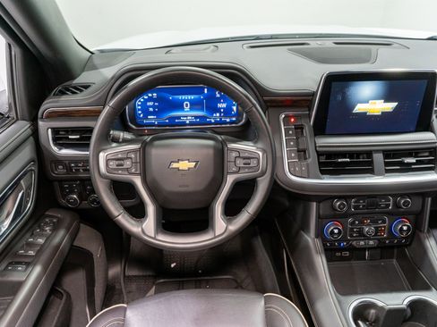 Used 2023 Chevrolet Tahoe Premier image 11