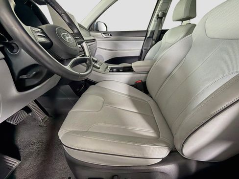 Used 2025 Hyundai Palisade SEL FWD image 13