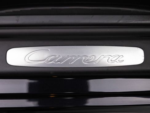 Used 2010 Porsche 911 Carrera RWD image 57