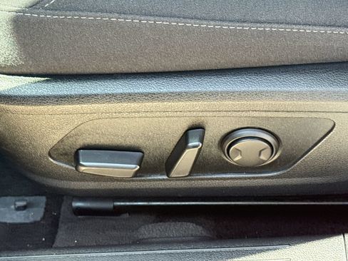 Used 2025 Hyundai Sonata SEL FWD image 19