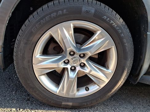 Used 2014 Toyota Highlander Limited AWD/4WD image 4