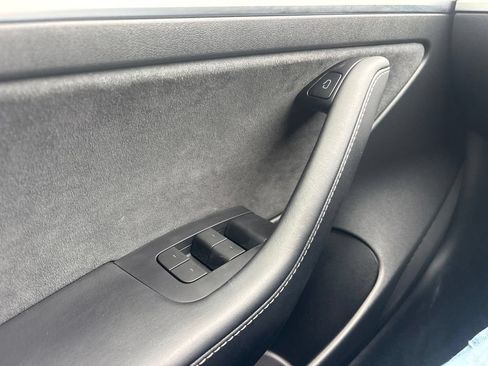 Used 2023 Tesla Model 3 Standard Range RWD image 25