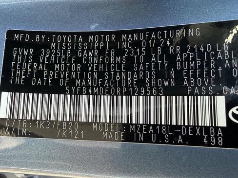 Used 2024 Toyota Corolla LE FWD image 29