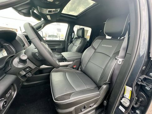 New 2026 RAM 2500 Laramie w/ Night Edition AWD/4WD image 14