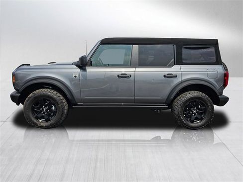 New 2025 Ford Bronco Big Bend w/ Black Diamond Package image 3