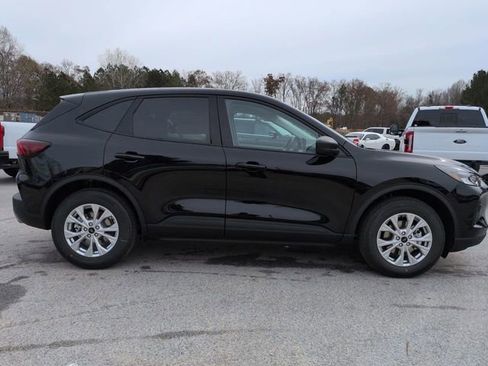 New 2026 Ford Escape Active image 3