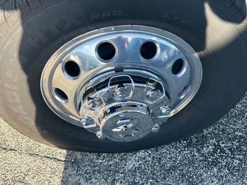 New 2025 RAM 3500 Big Horn image 17