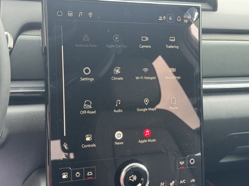New 2027 GMC Terrain AT4 w/ Convenience Package III AWD/4WD image 32