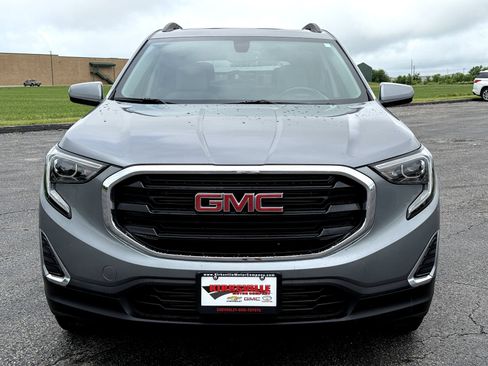 Certified 2018 GMC Terrain SLE w/ Driver Convenience Package AWD/4WD image 9