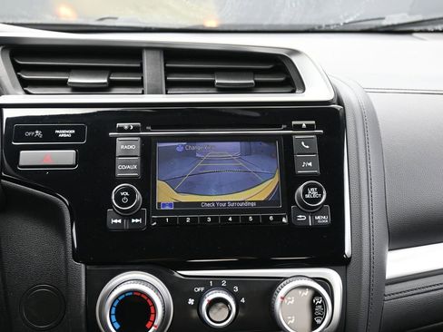 Used 2016 Honda Fit LX image 45