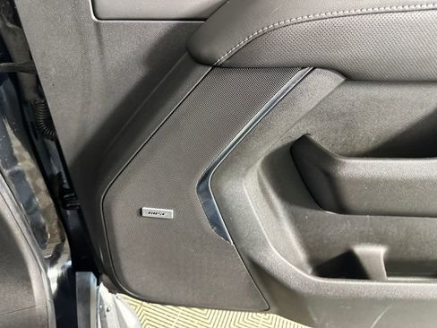 Used 2022 GMC Yukon SLT image 29