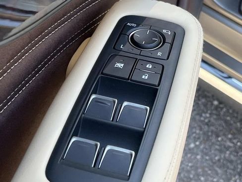 Used 2019 Lexus LS 500 w/ Interior Upgrade Package RWD image 29
