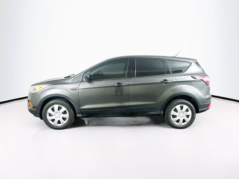 Used 2017 Ford Escape S FWD image 4