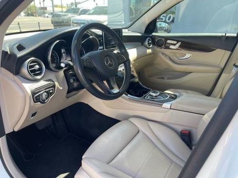 Used 2019 Mercedes-Benz GLC 300 image 10