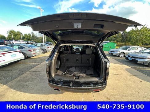 Used 2021 Chevrolet Traverse Premier w/ Redline Edition image 16