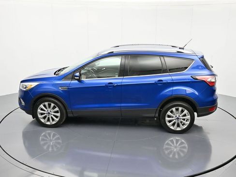 Used 2017 Ford Escape Titanium image 36