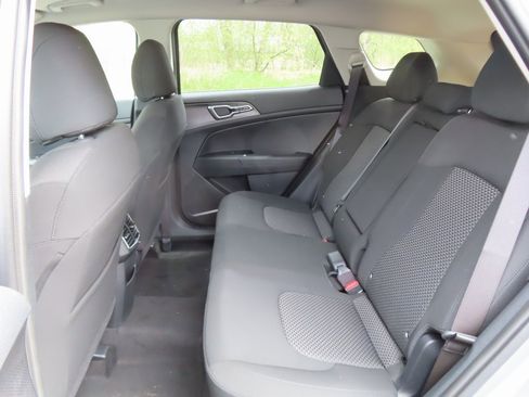 Certified 2025 Kia Sportage LX image 19