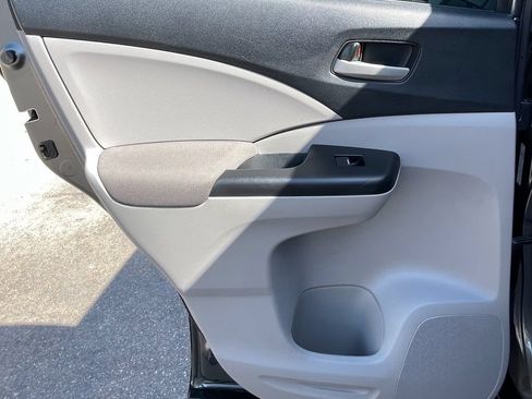 Used 2014 Honda CR-V LX image 31