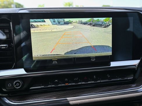 Used 2024 Chevrolet Silverado 1500 LT Trail Boss w/ Protection Package image 38