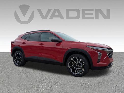 New 2026 Chevrolet Trax RS w/ Driver Confidence Package image 3