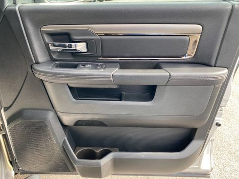 Used 2017 RAM 1500 Sport image 33