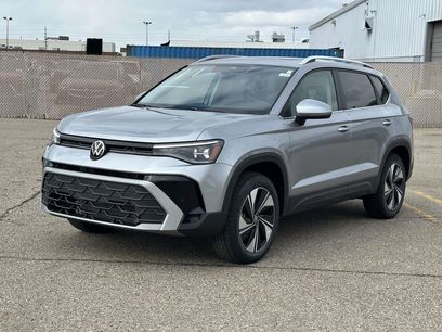 New 2026 Volkswagen Taos SE