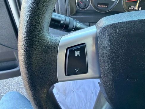Used 2009 Jeep Grand Cherokee Laredo AWD/4WD image 25