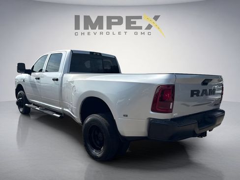 Used 2026 RAM 3500 Tradesman w/ Safety Group AWD/4WD image 3